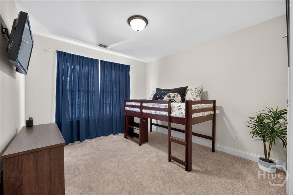 Image 23 of property listing at 345 Canyon Oak Loop, Richmond Hill, GA 31324