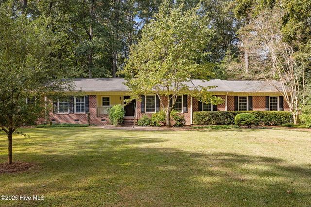 202 King George Road, Greenville, NC 27858