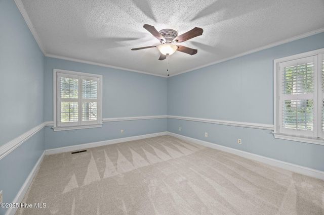 202 King George Road, Greenville, NC 27858