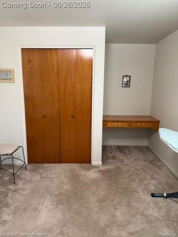 6096 Pebbleshire Drive, Grand Blanc, MI 48439