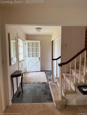 6096 Pebbleshire Drive, Grand Blanc, MI 48439