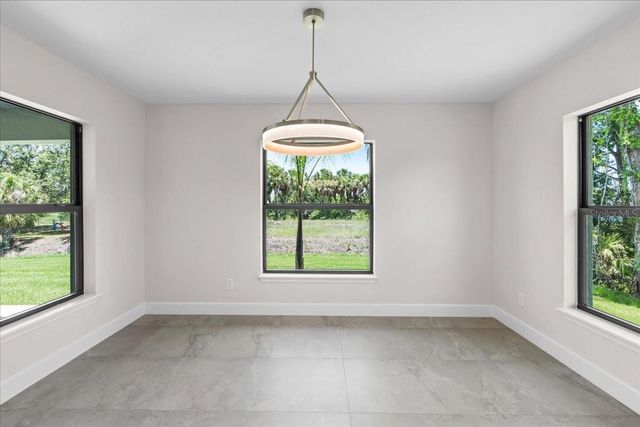 9065 FRUITLAND AVENUE, Englewood, FL 34224