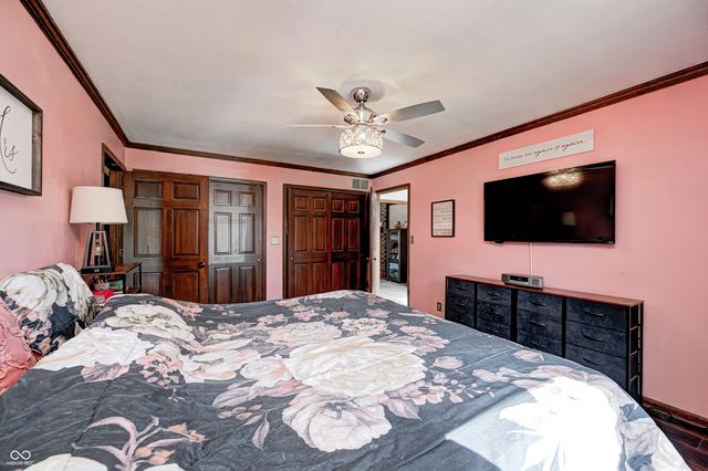 1325 Sherwood Drive, Greenfield, IN 46140