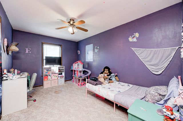 1325 Sherwood Drive, Greenfield, IN 46140