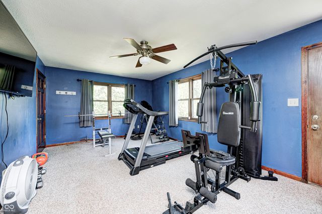 1325 Sherwood Drive, Greenfield, IN 46140