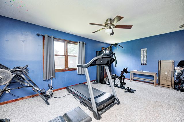 1325 Sherwood Drive, Greenfield, IN 46140