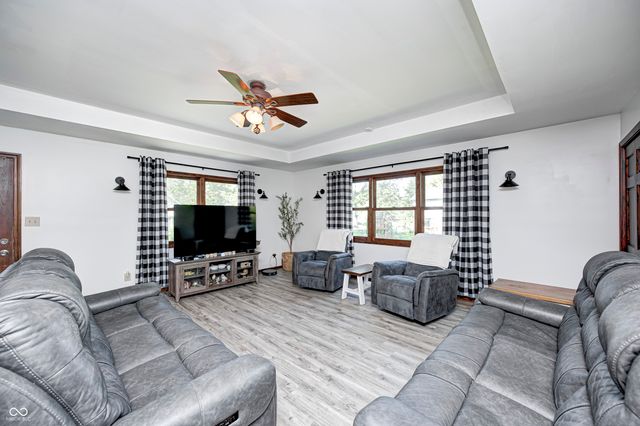 1325 Sherwood Drive, Greenfield, IN 46140