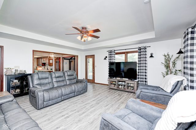 1325 Sherwood Drive, Greenfield, IN 46140