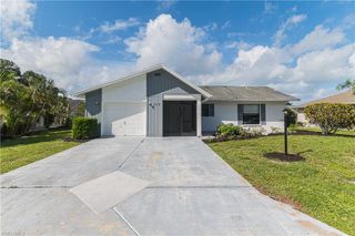 107 Blue Ridge DR 21, Naples, FL 34112