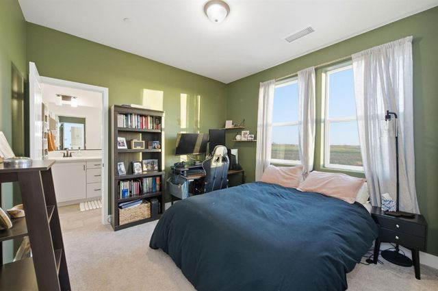 773 Robert Avenue, Madera, CA 93636