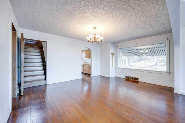 952 Carothers Rd, Pullman, WA 99163