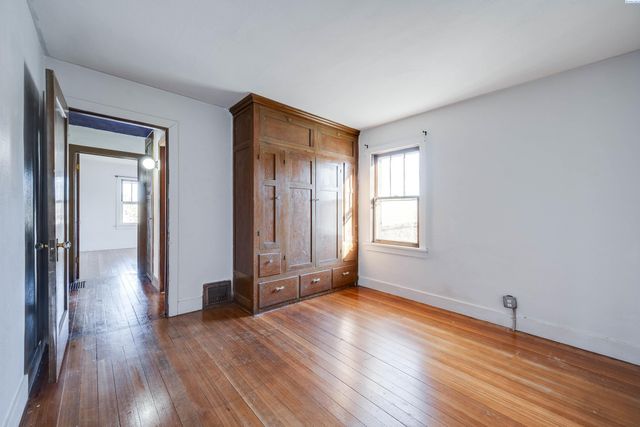 952 Carothers Rd, Pullman, WA 99163