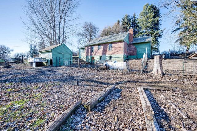 952 Carothers Rd, Pullman, WA 99163