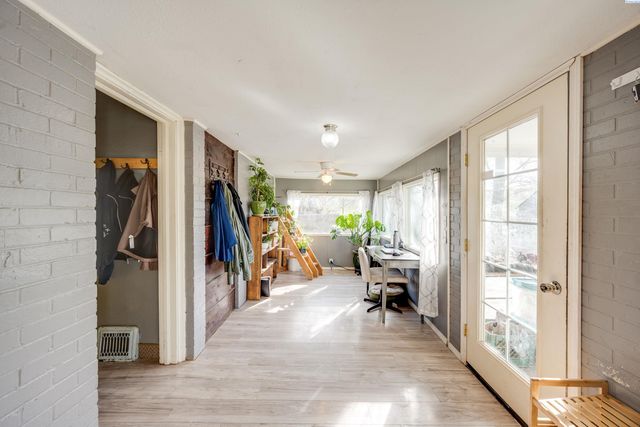 952 Carothers Rd, Pullman, WA 99163