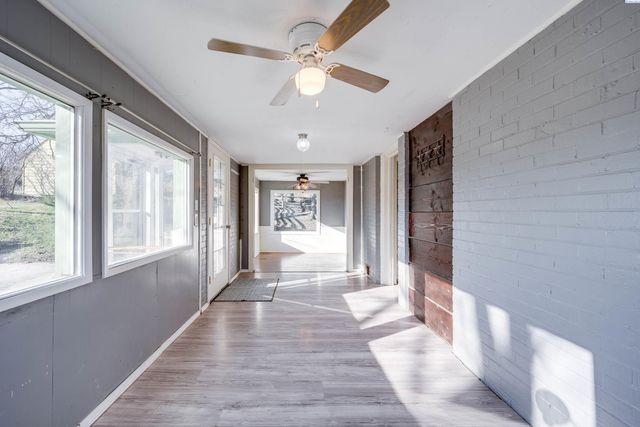 952 Carothers Rd, Pullman, WA 99163