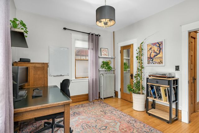 1666 Hubbard Avenue, Saint Paul, MN 55104