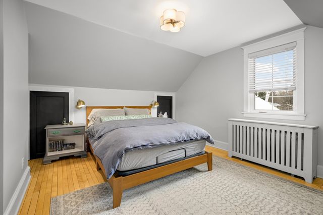 1666 Hubbard Avenue, Saint Paul, MN 55104