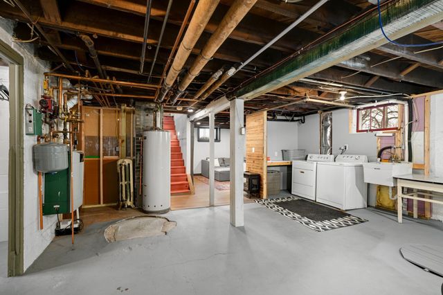 1666 Hubbard Avenue, Saint Paul, MN 55104