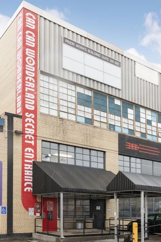 1666 Hubbard Avenue, Saint Paul, MN 55104