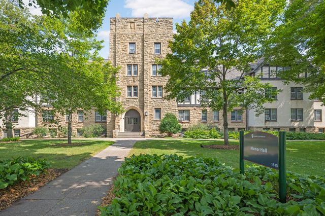 1666 Hubbard Avenue, Saint Paul, MN 55104