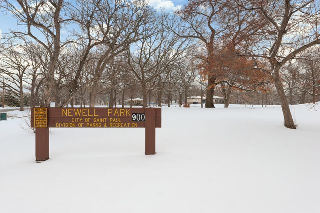 1666 Hubbard Avenue, Saint Paul, MN 55104