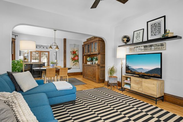 1666 Hubbard Avenue, Saint Paul, MN 55104