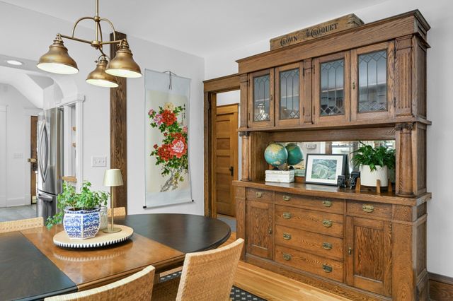 1666 Hubbard Avenue, Saint Paul, MN 55104