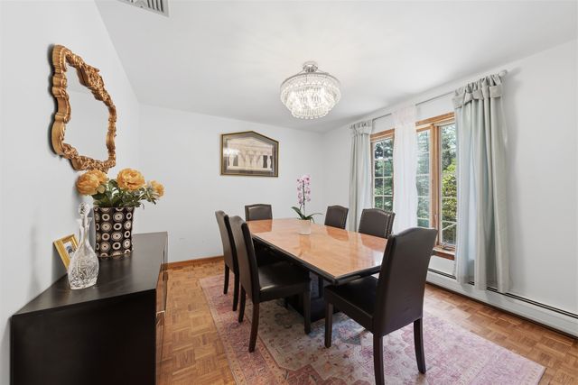 2 CAROL RD, Kinnelon Borough, NJ 07340