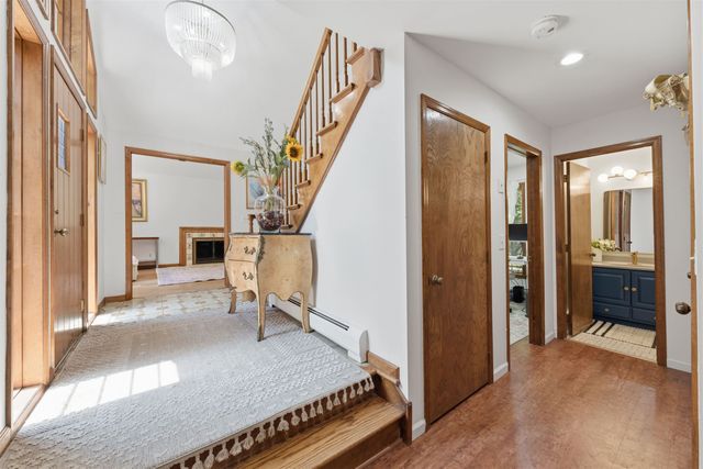 2 CAROL RD, Kinnelon Borough, NJ 07340