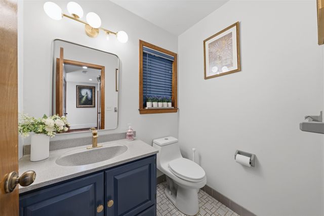 2 CAROL RD, Kinnelon Borough, NJ 07340