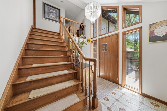 2 CAROL RD, Kinnelon Borough, NJ 07340