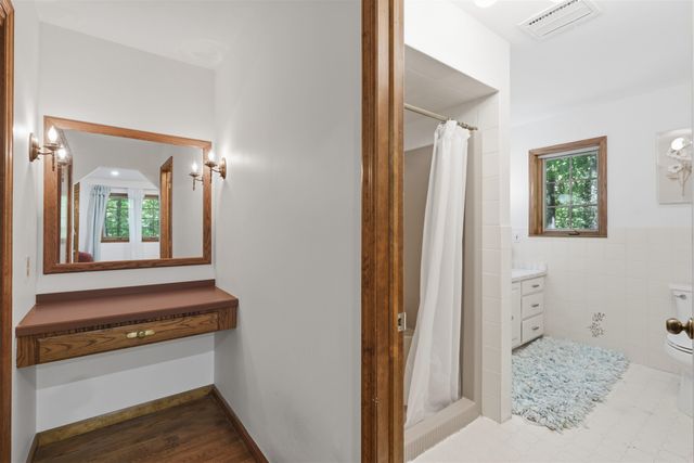 2 CAROL RD, Kinnelon Borough, NJ 07340