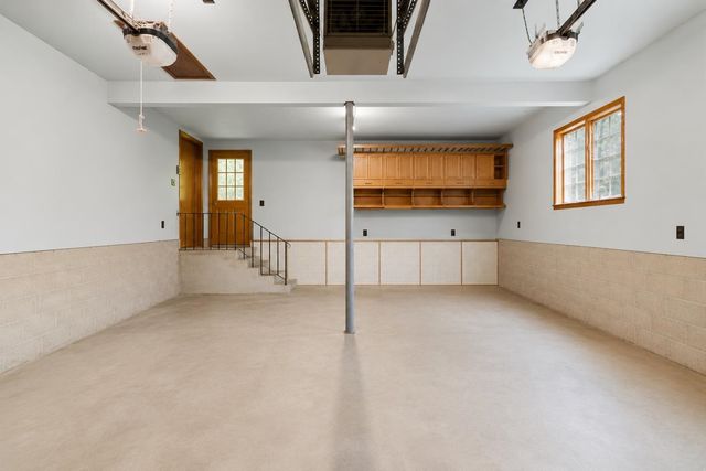 2 CAROL RD, Kinnelon Borough, NJ 07340