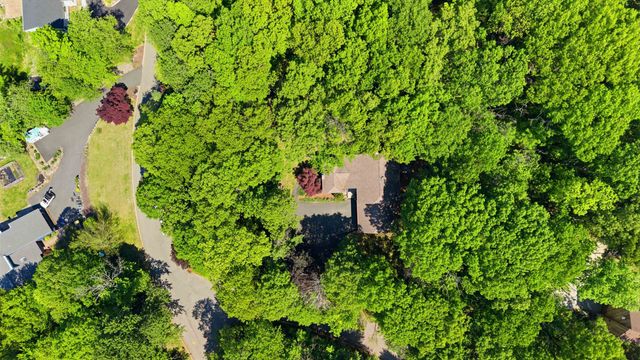 2 CAROL RD, Kinnelon Borough, NJ 07340