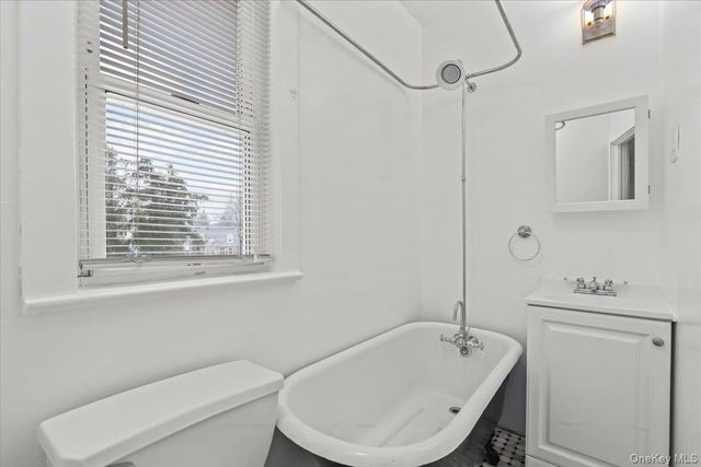 7 Dunwoodie Street 1S, Scarsdale, NY 10583