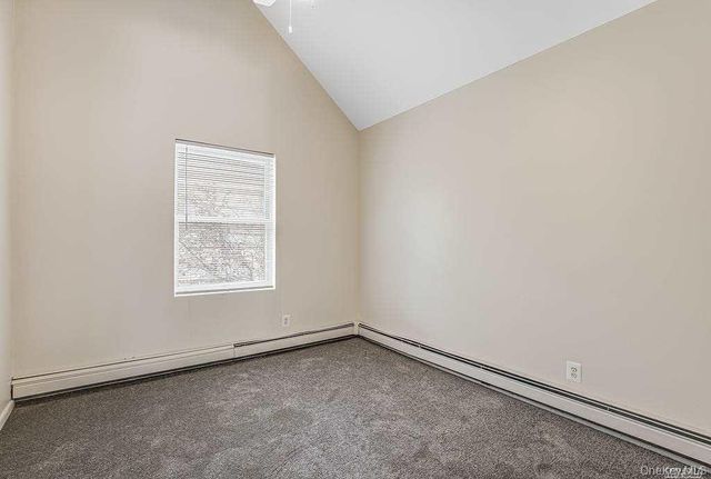 75 Maxwell Avenue B, Oyster Bay, NY 11771