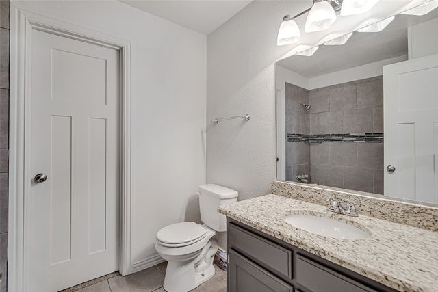 502 Circleview Drive, Mansfield, TX 76063