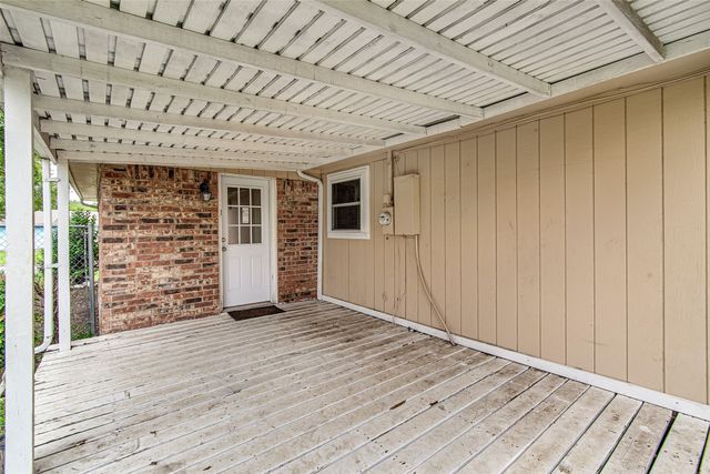 502 Circleview Drive, Mansfield, TX 76063