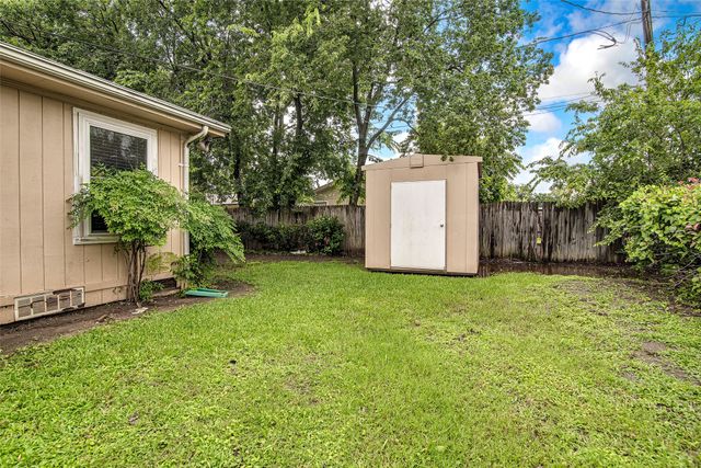 502 Circleview Drive, Mansfield, TX 76063