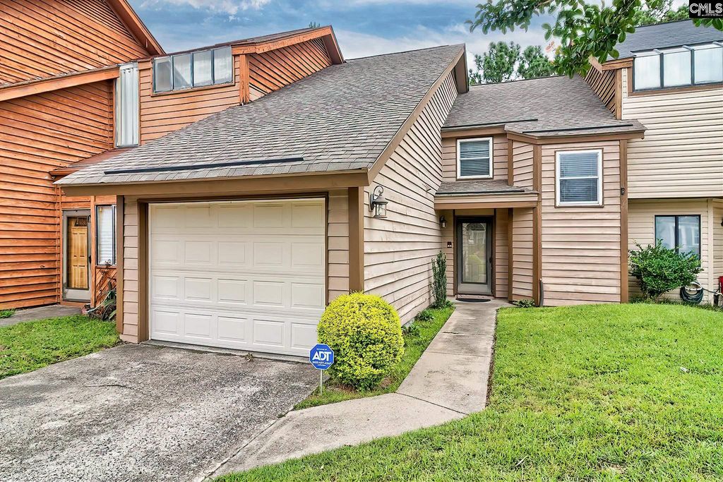 204 Hounds Court N, Columbia, SC 29223
