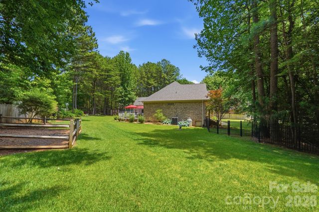 4342 Harbor Watch Drive, Denver, NC 28037