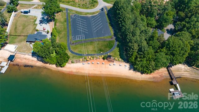4342 Harbor Watch Drive, Denver, NC 28037