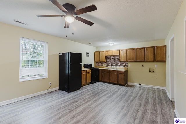 150 Airview Drive, Elizabethtown, KY 42701