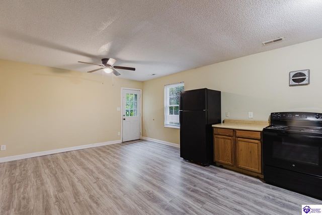 150 Airview Drive, Elizabethtown, KY 42701