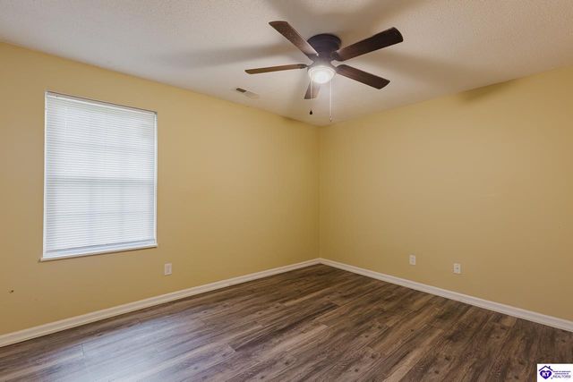 150 Airview Drive, Elizabethtown, KY 42701