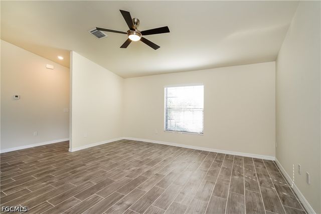 911 NE 9th ST, Cape Coral, FL 33909