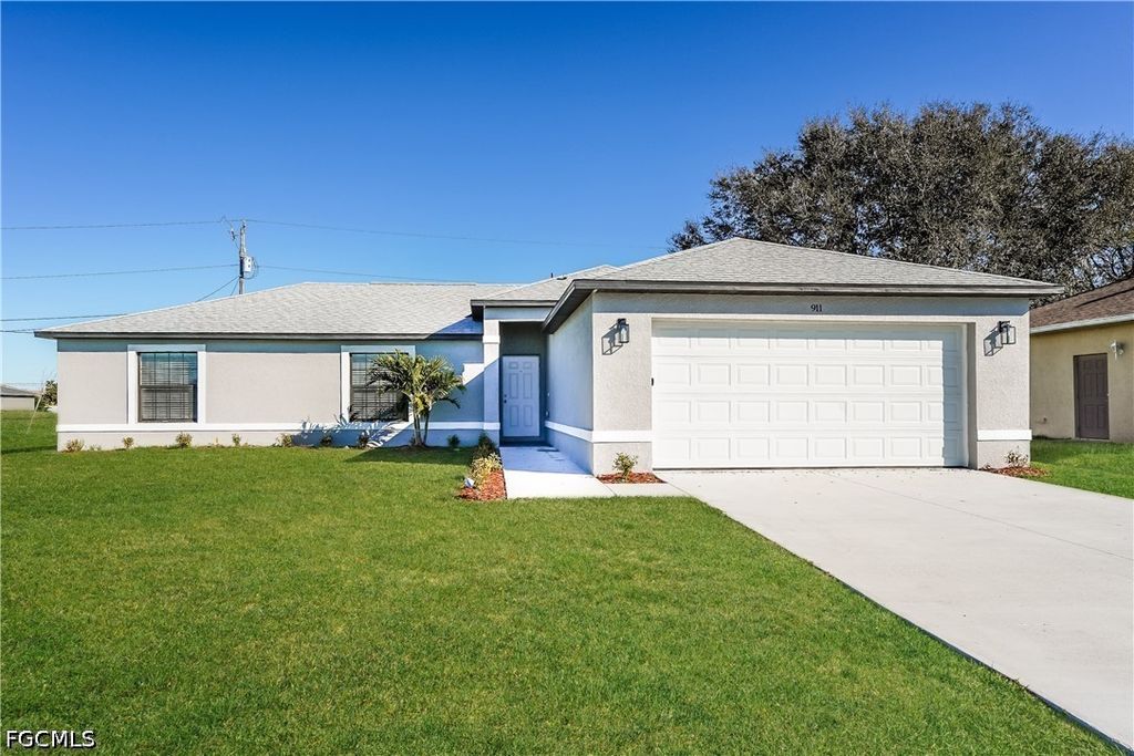 911 NE 9th ST, Cape Coral, FL 33909