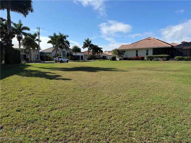 1178 Lighthouse CT, Marco Island, FL 34145