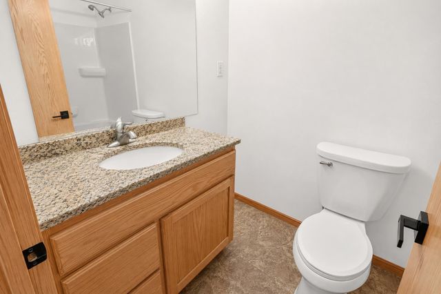 6231 France Avenue N, Brooklyn Center, MN 55429