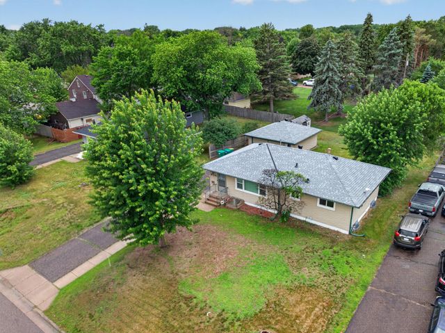 6231 France Avenue N, Brooklyn Center, MN 55429